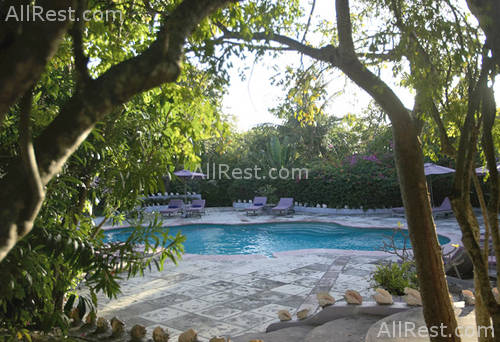 Pink Sands Resort 5